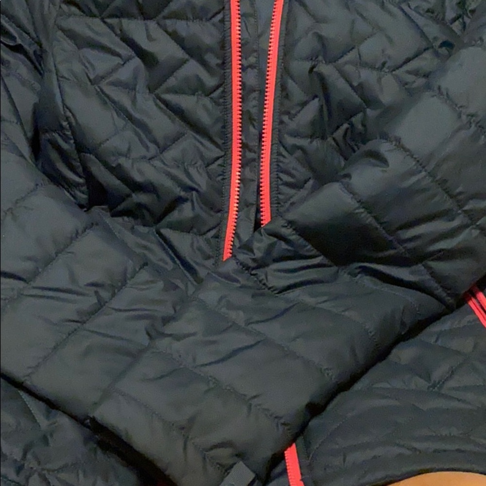 North Face Jacket 100% Authentic - image 6